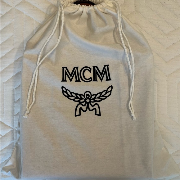 MCM Monogram Visetos Tote in Cognac - Picture 5 of 9